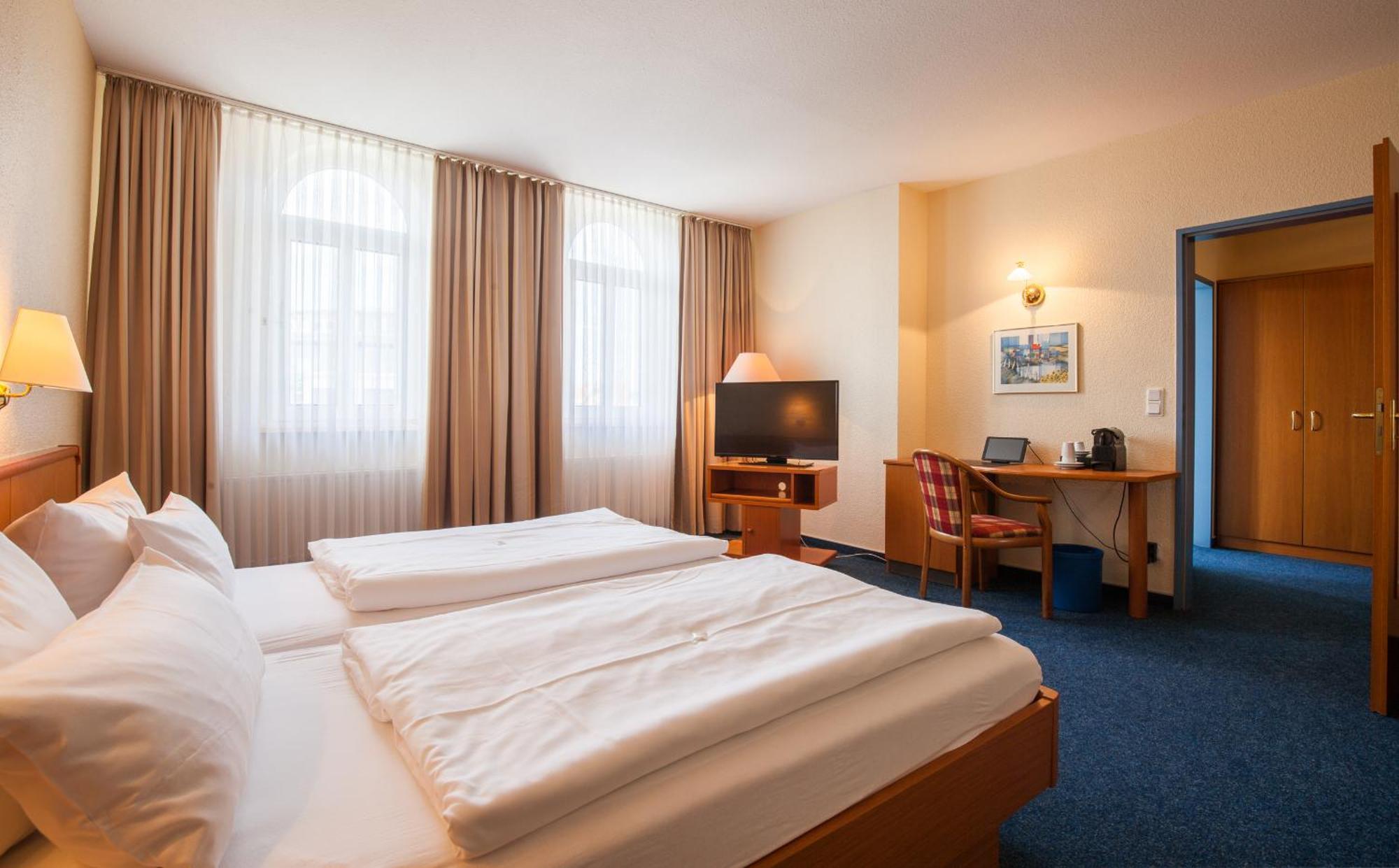 Sure Hotel By Best Western Wilhelmshaven City Ngoại thất bức ảnh