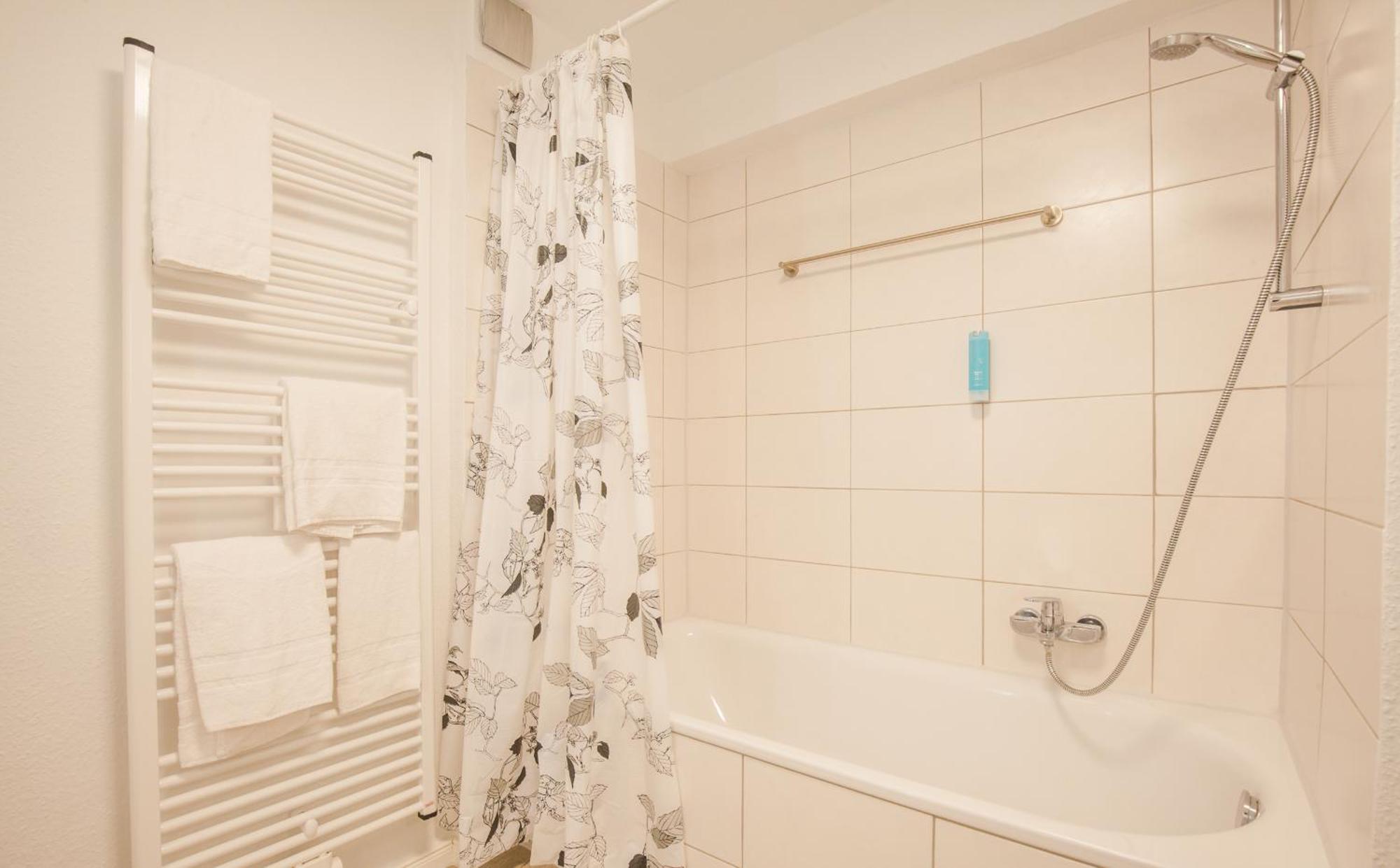 Sure Hotel By Best Western Wilhelmshaven City Ngoại thất bức ảnh